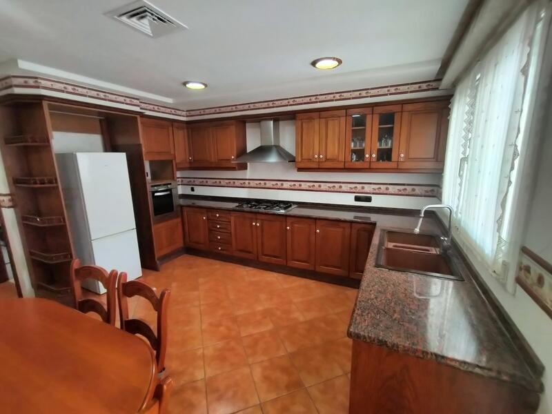 4 bedroom Villa for sale 4 bedroom Villa for sale