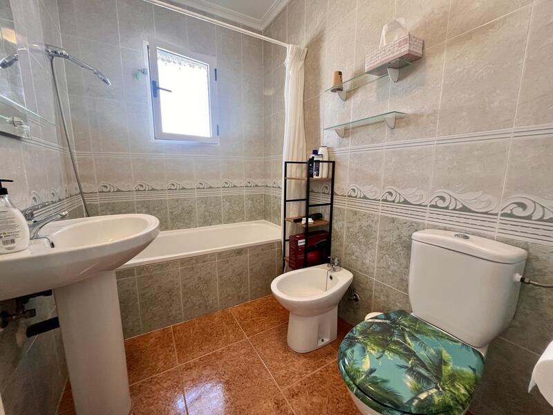 3 bedroom Townhouse for sale 3 bedroom Townhouse for sale