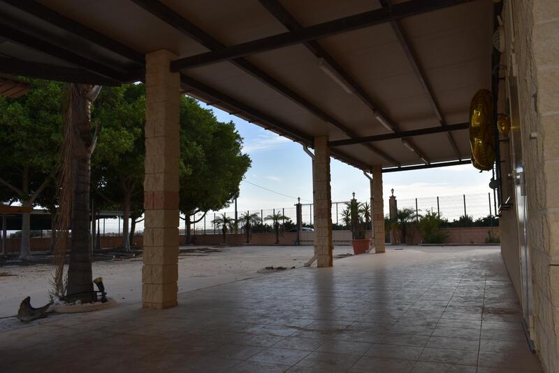 2 bedroom Country House for sale