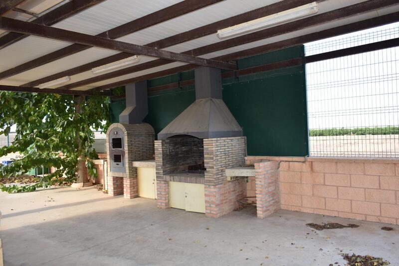 2 bedroom Country House for sale