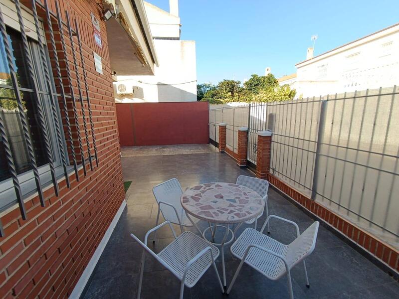 3 bedroom Country House for sale 3 bedroom Country House for sale