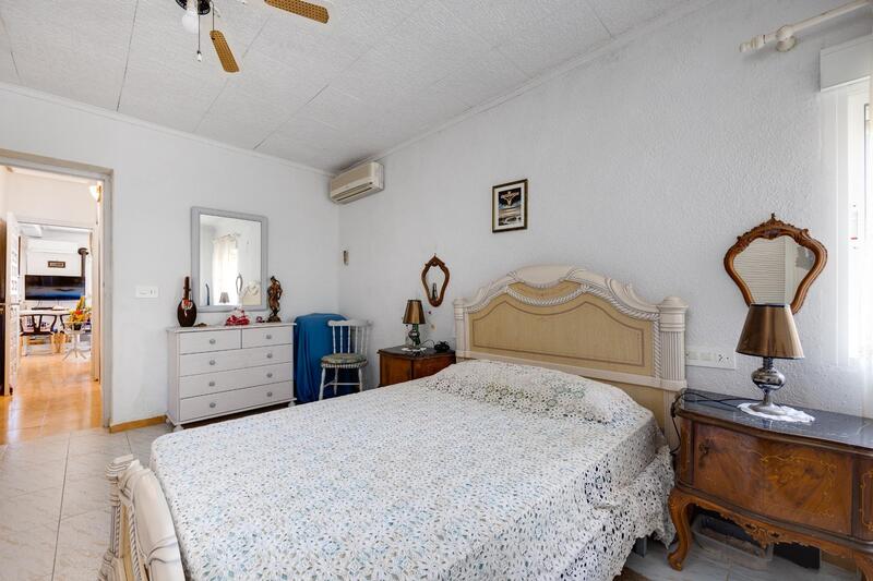 4 soveværelse Villa til salg 4 soveværelse Villa til salg