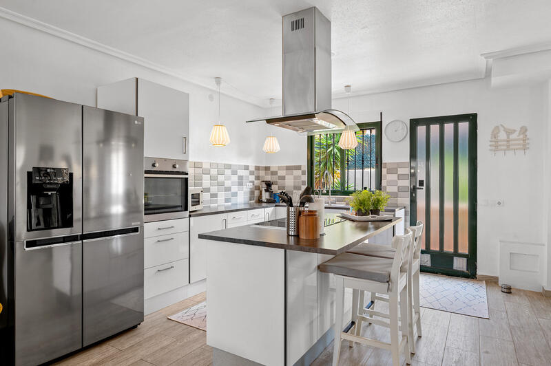 4 bedroom Villa for sale