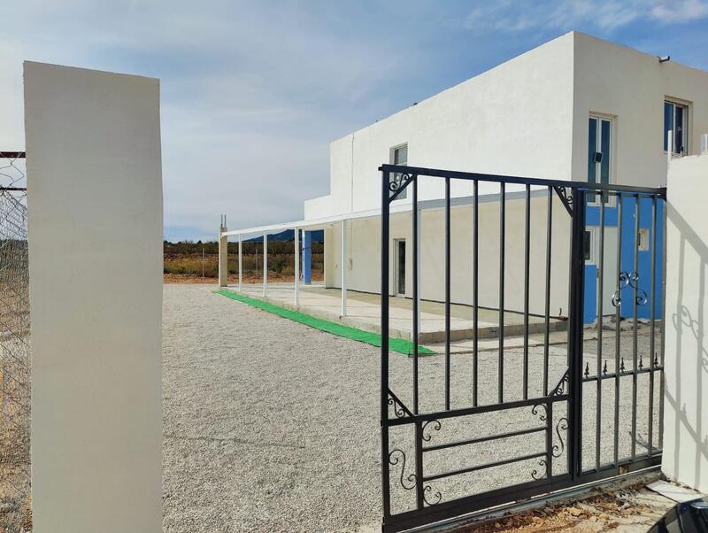 4 bedroom Villa for sale