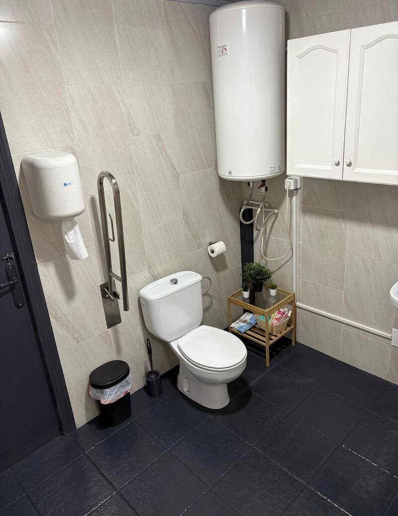 Handelsimmobilie zu verkaufen