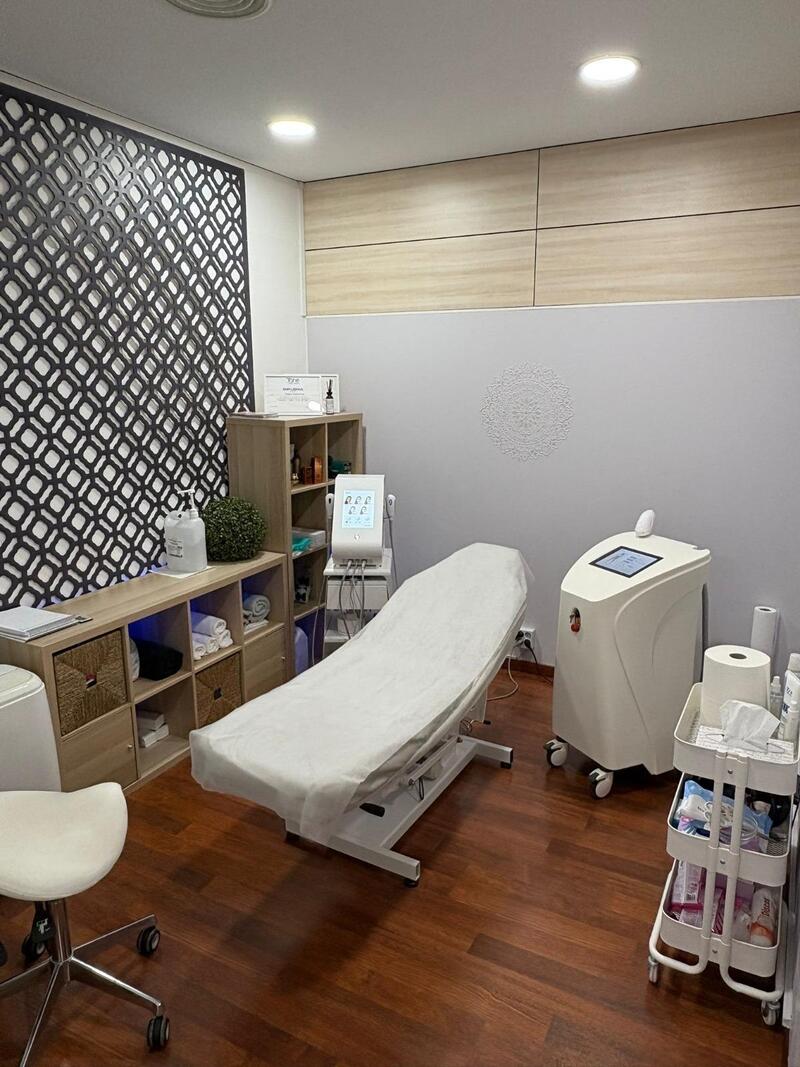 Handelsimmobilie zu verkaufen