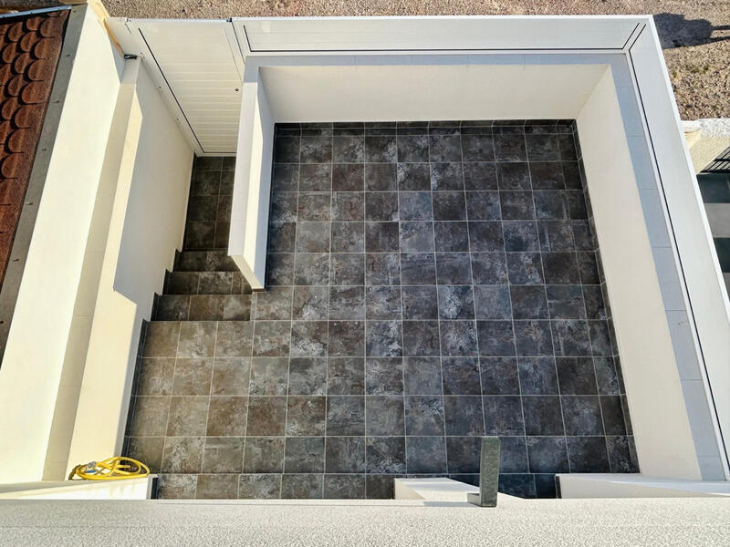 2 slaapkamer Gezinswoning Te koop 2 slaapkamer Gezinswoning Te koop