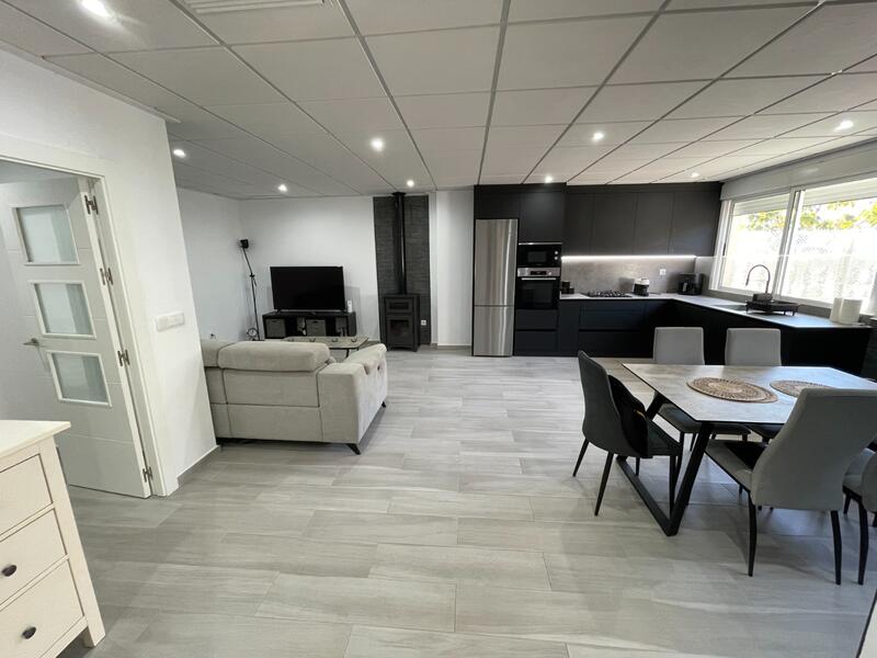 5 sovrum Radhus till salu 5 sovrum Radhus till salu