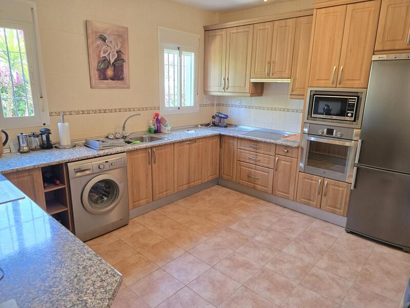 3 bedroom Villa for sale 3 bedroom Villa for sale