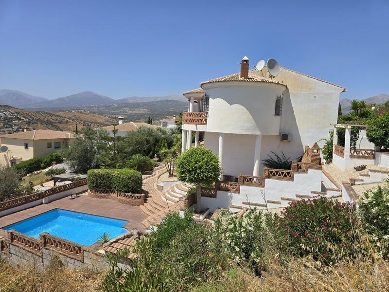 3 bedroom Villa for sale 3 bedroom Villa for sale