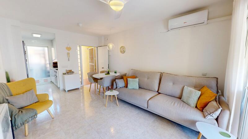 2 bedroom Apartment for sale