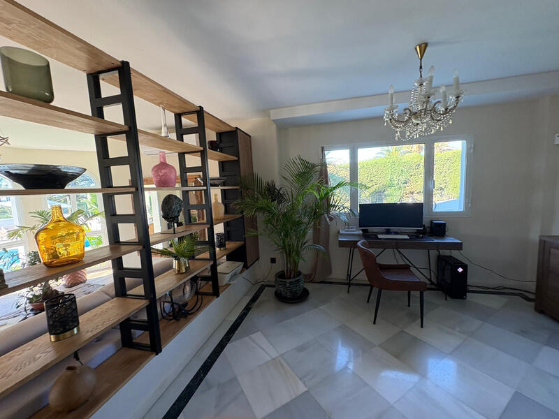 6 chambre Villa à vendre