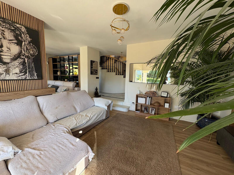 6 chambre Villa à vendre