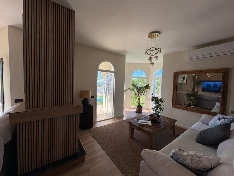 6 chambre Villa à vendre