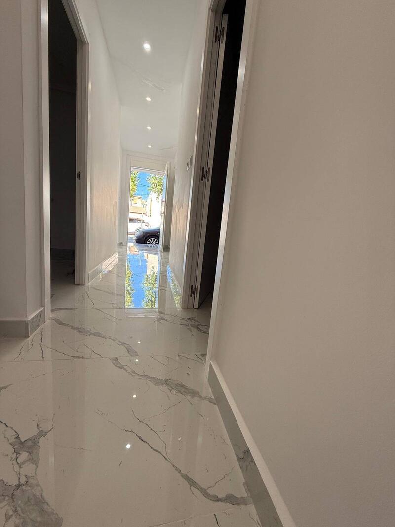 3 sovrum Radhus till salu