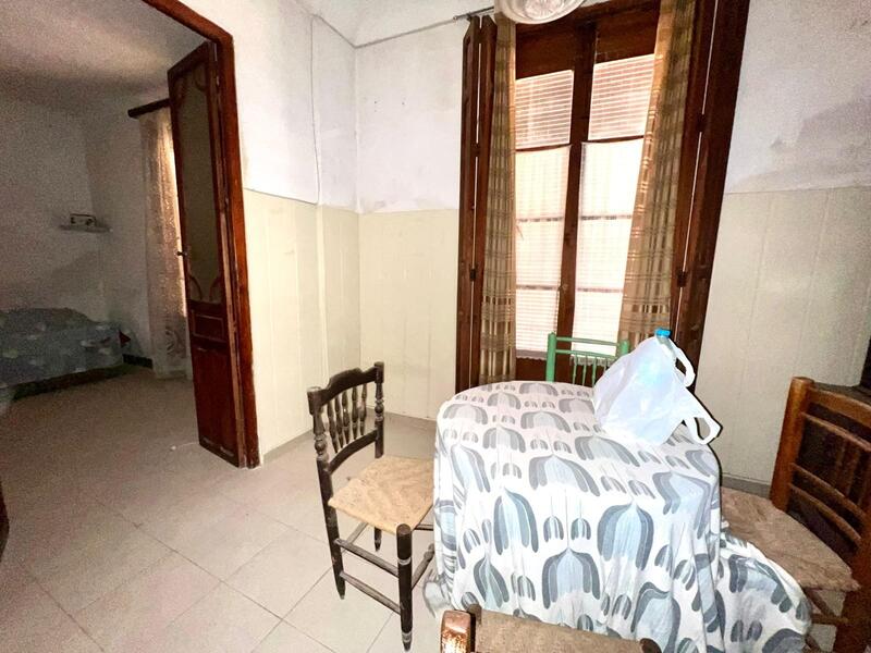 8 sovrum Radhus till salu