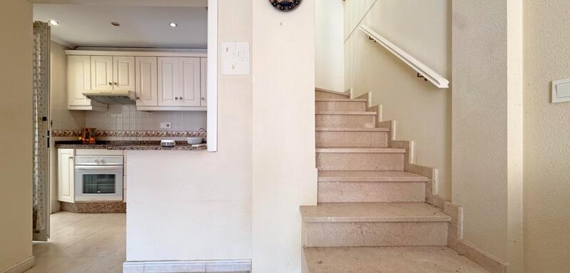 3 sovrum Radhus till salu