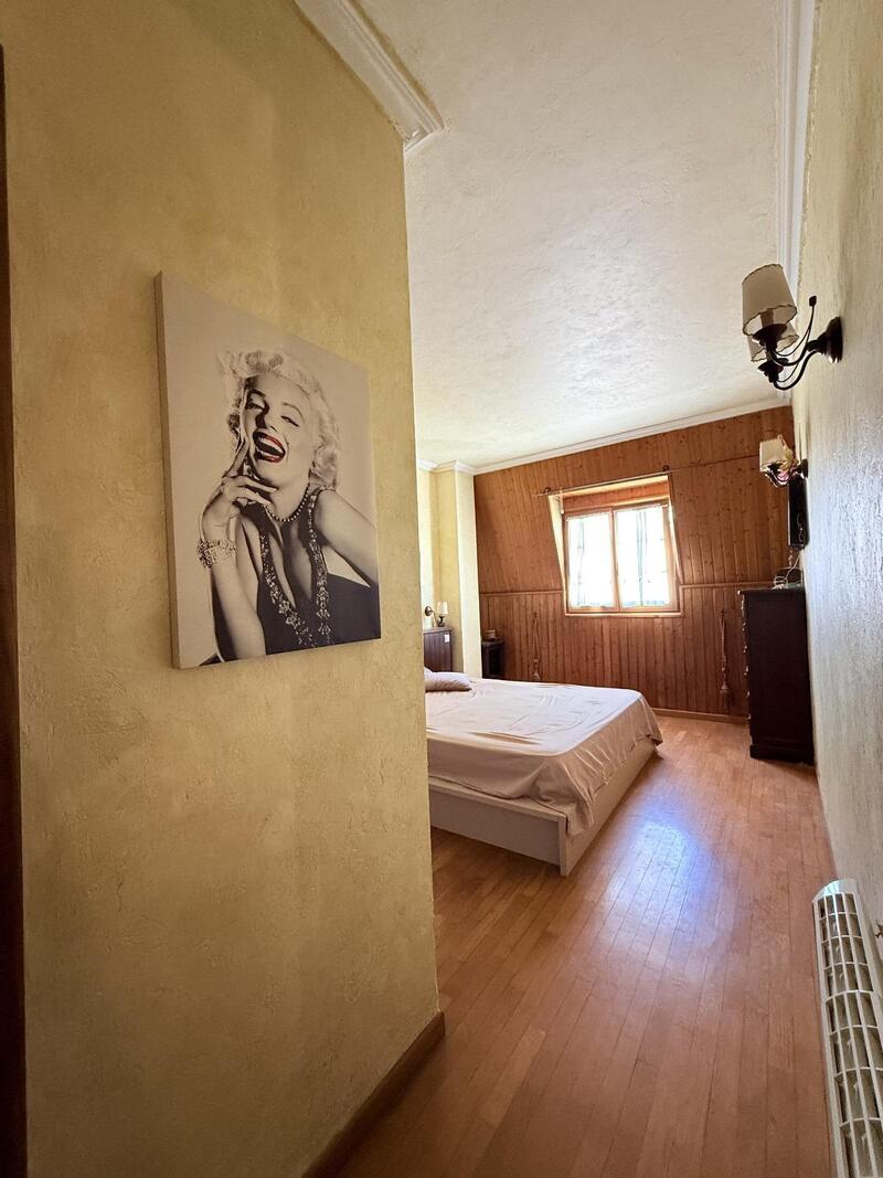 4 sovrum Radhus till salu