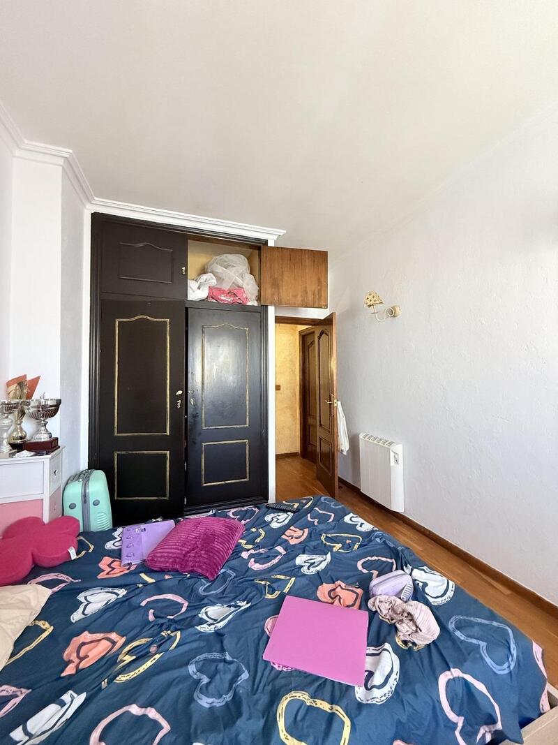 4 sovrum Radhus till salu