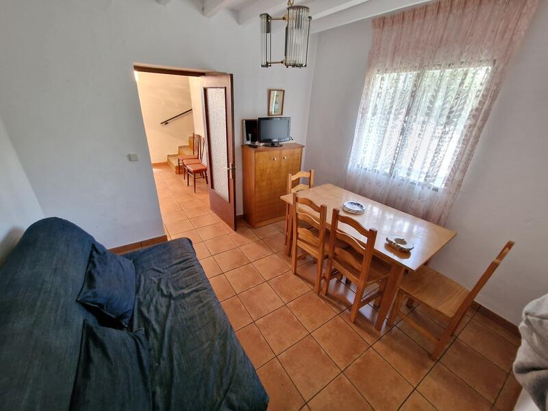 2 sovrum Radhus till salu