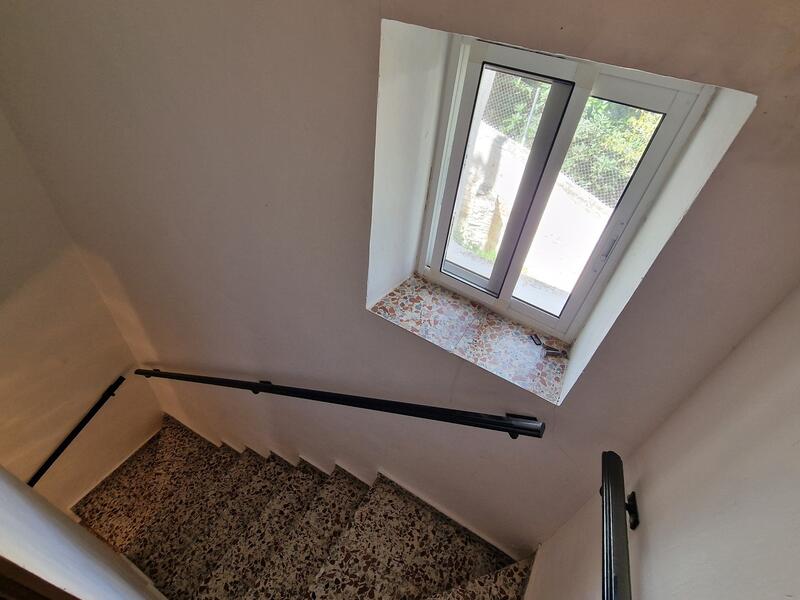 2 sovrum Radhus till salu