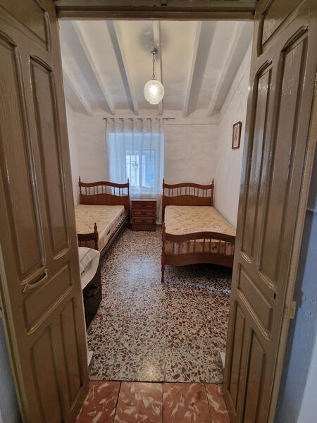 2 sovrum Radhus till salu