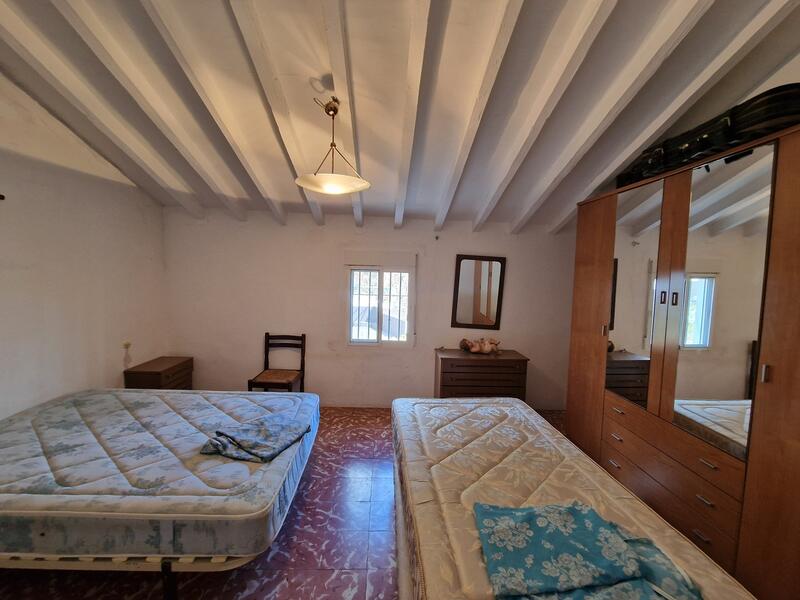 2 sovrum Radhus till salu