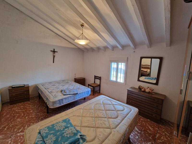 2 sovrum Radhus till salu