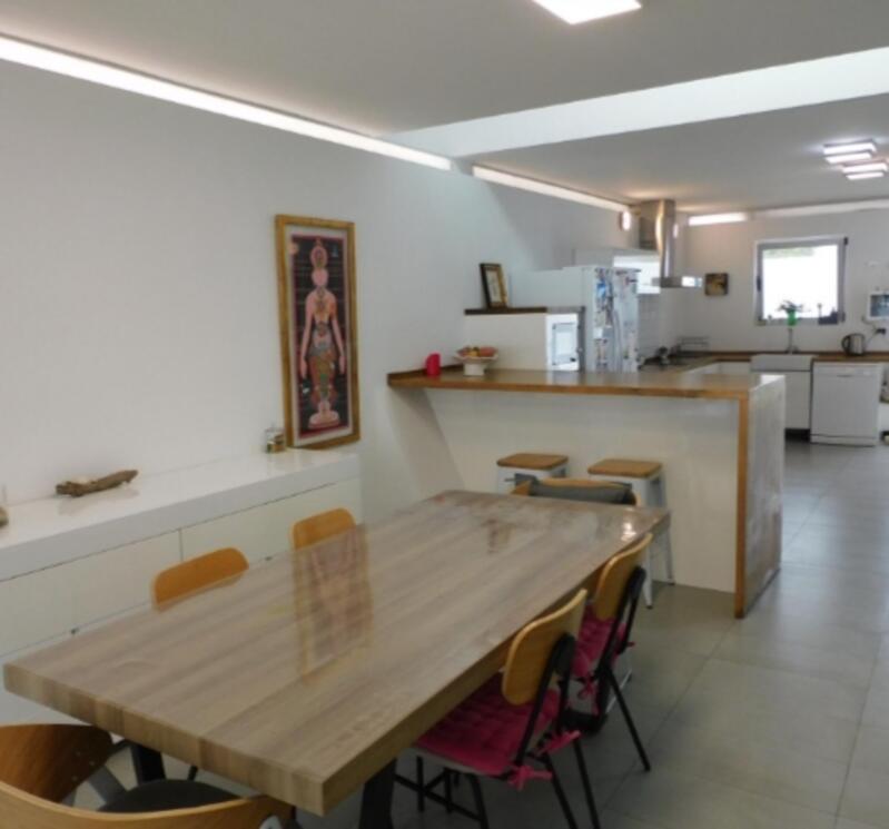 6 bedroom Villa for sale 6 bedroom Villa for sale