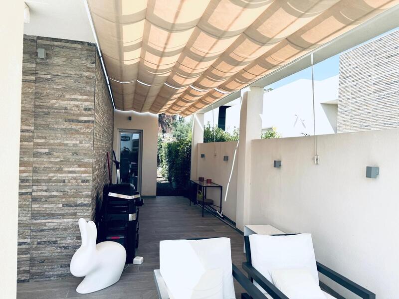 2 Schlafzimmer Villa zu verkaufen