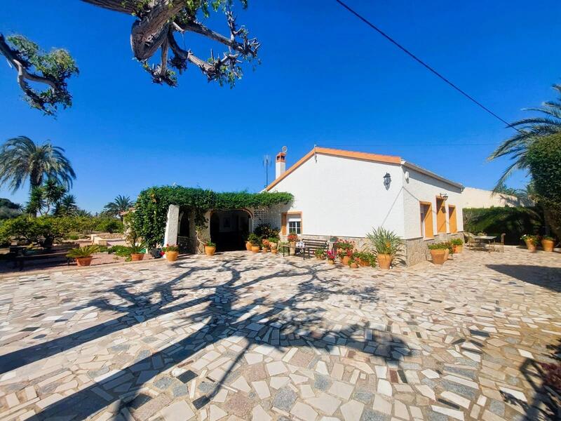 5 soveværelse Landsted til salg 5 soveværelse Landsted til salg