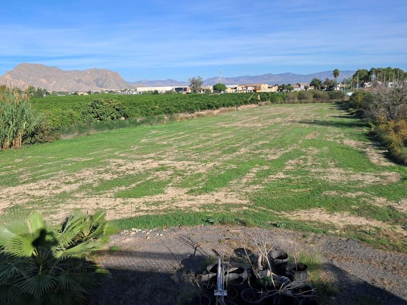 4 slaapkamer Landhuis Te koop 4 slaapkamer Landhuis Te koop