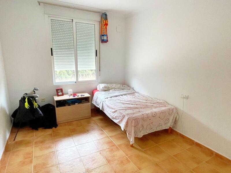 3 slaapkamer Landhuis Te koop 3 slaapkamer Landhuis Te koop