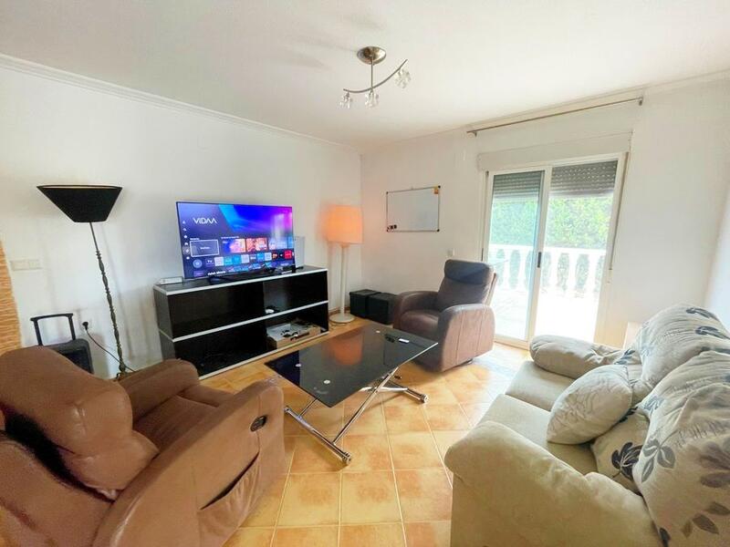 3 slaapkamer Landhuis Te koop 3 slaapkamer Landhuis Te koop