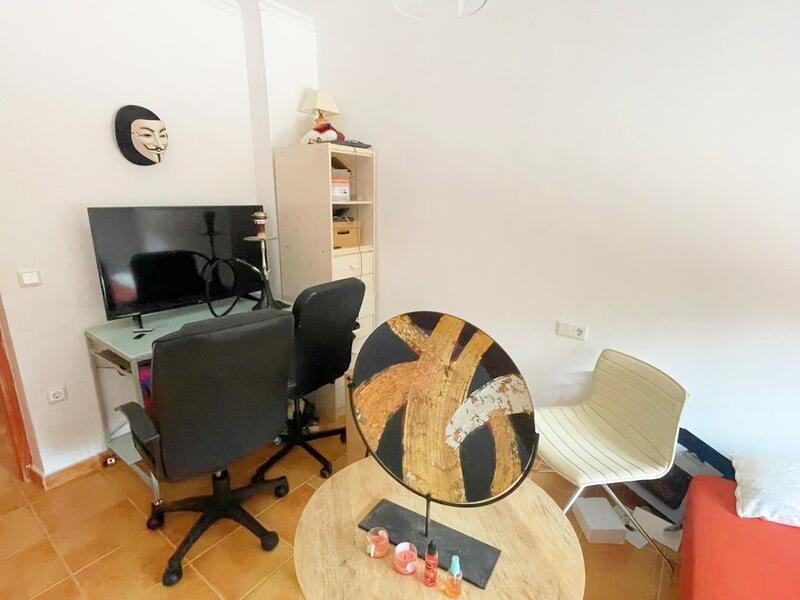 3 slaapkamer Landhuis Te koop 3 slaapkamer Landhuis Te koop