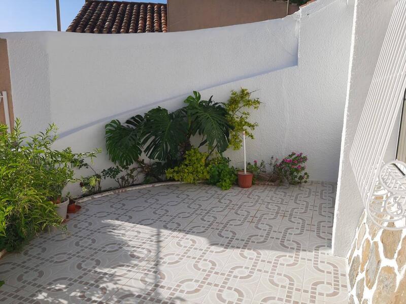 3 soveværelse Byhus til salg