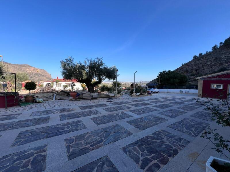 4 soveværelse Villa til salg