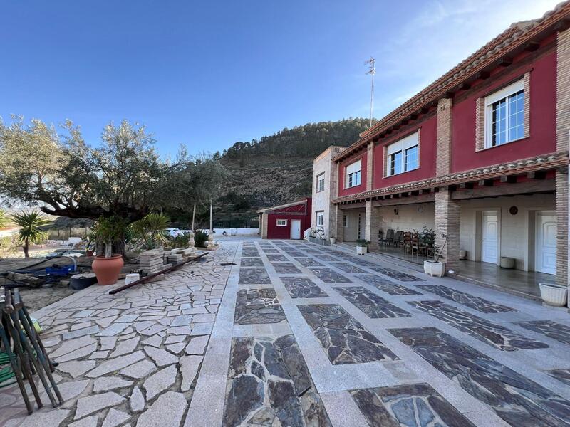 4 soveværelse Villa til salg