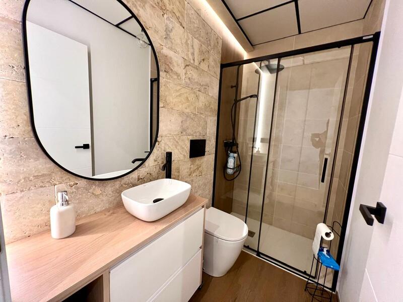 4 Cuarto Villa en venta