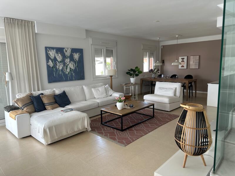 3 soverom Villa til salgs 3 soverom Villa til salgs