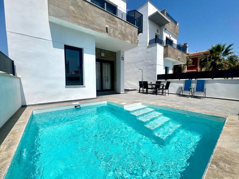 3 slaapkamer Villa Te koop