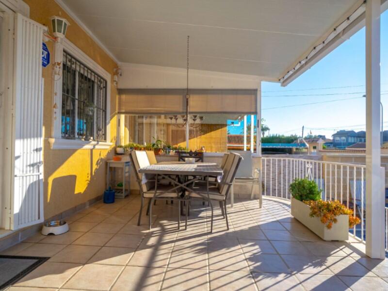 3 Cuarto Villa en venta