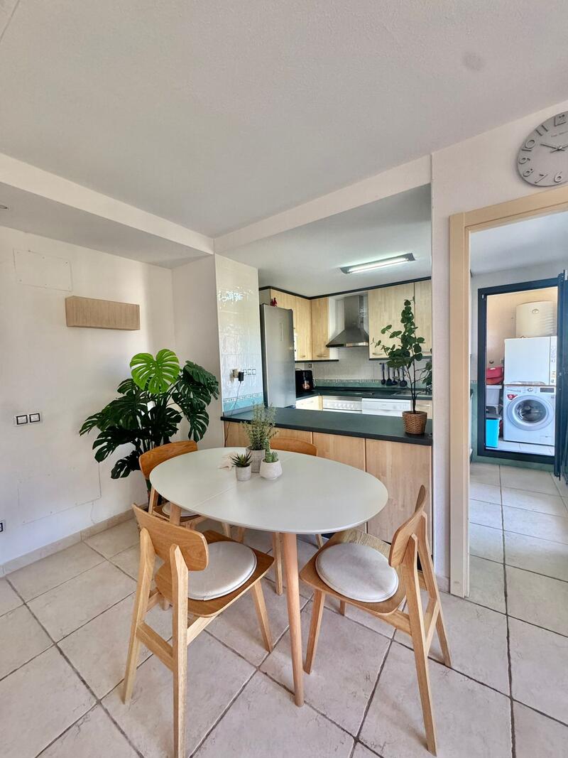 2 спальная комната квартира продается 2 спальная комната квартира продается