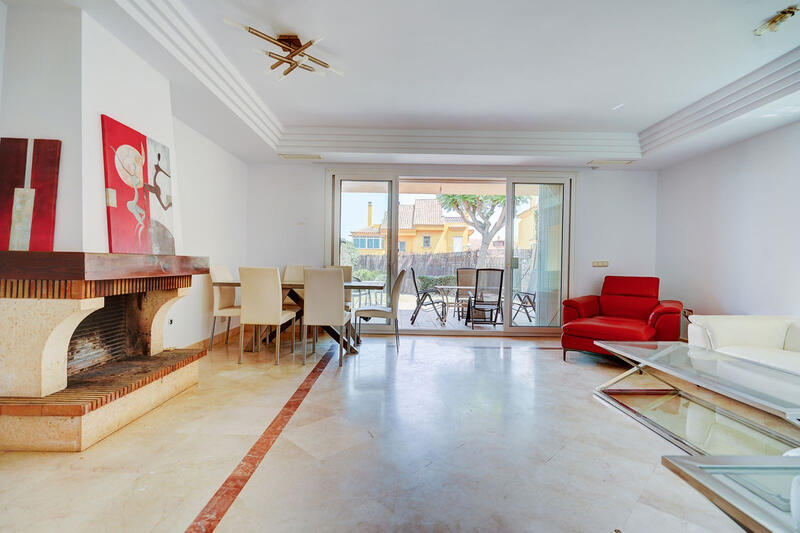 3 soverom Villa til salgs 3 soverom Villa til salgs