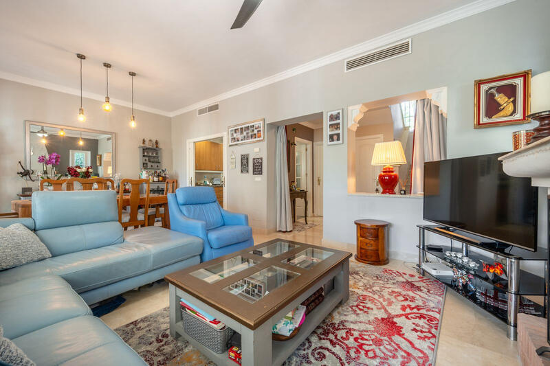 3 bedroom Townhouse for sale