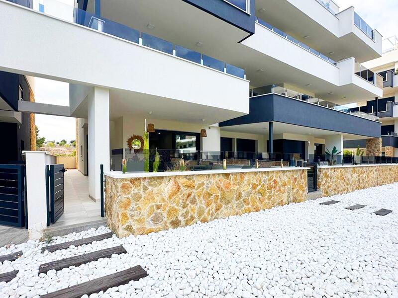 2 slaapkamer Appartement Te koop