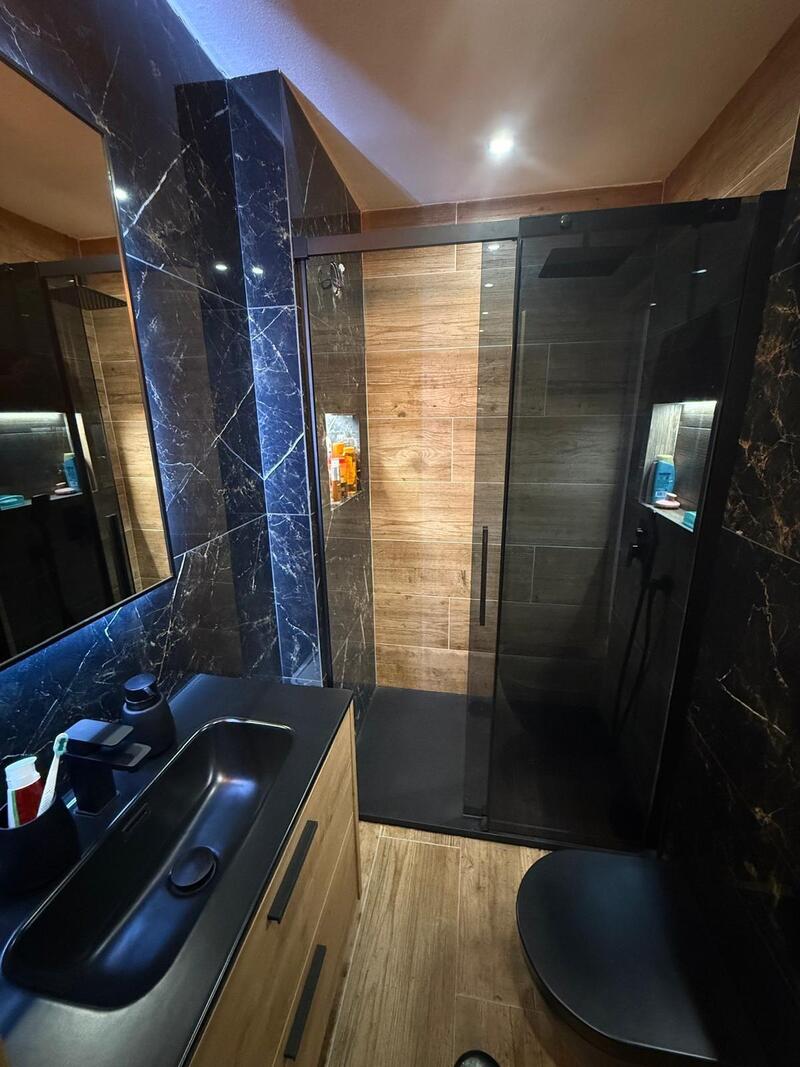 1 slaapkamer Appartement Te koop