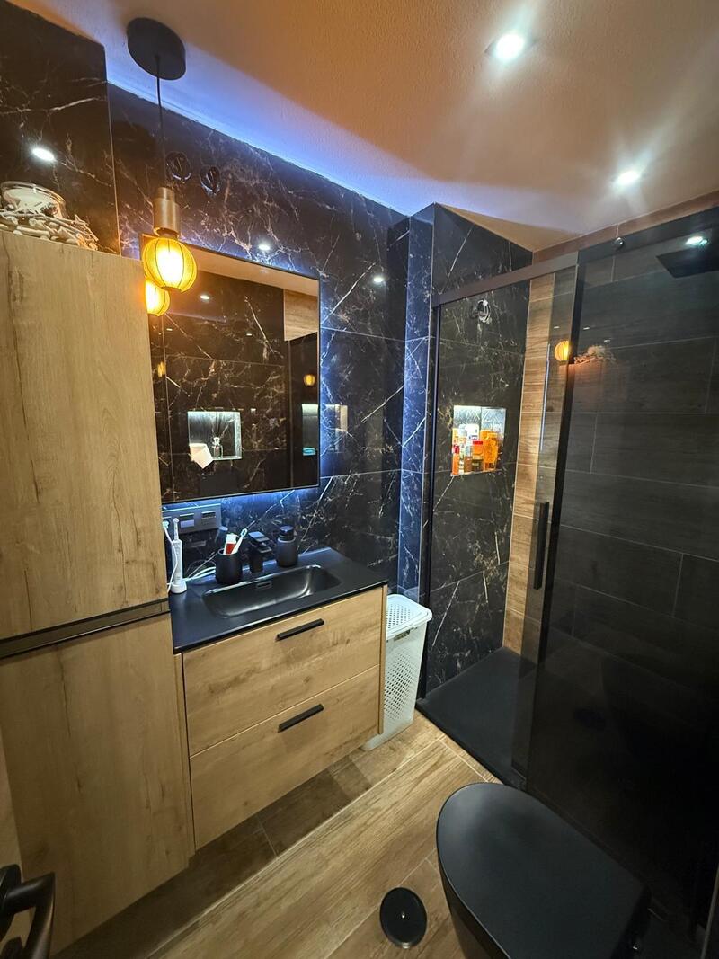 1 slaapkamer Appartement Te koop