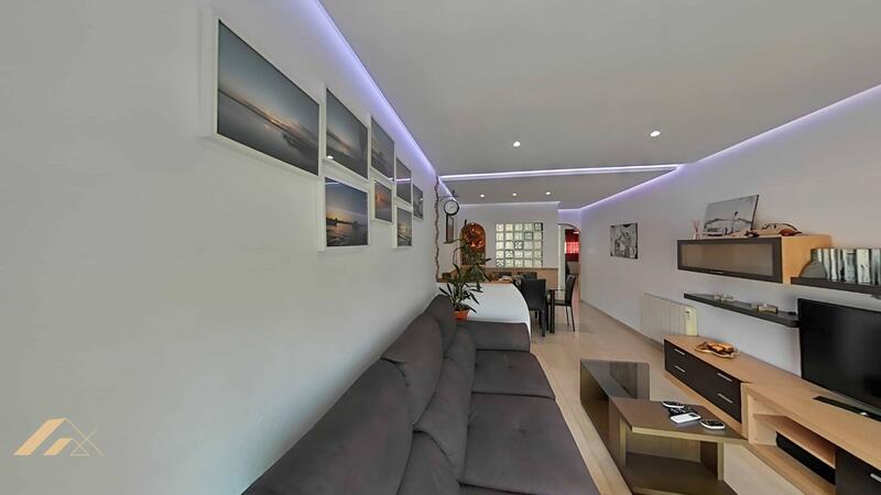 2 slaapkamer Appartement Te koop