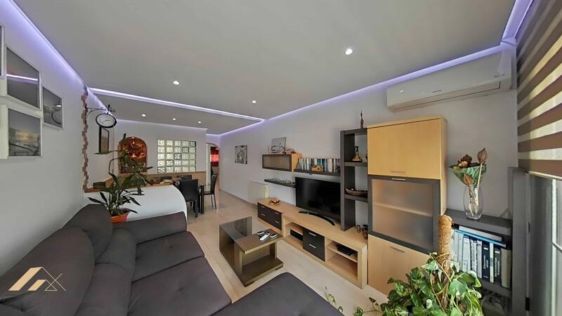 2 slaapkamer Appartement Te koop